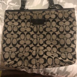 Used coach purse. Black and gray